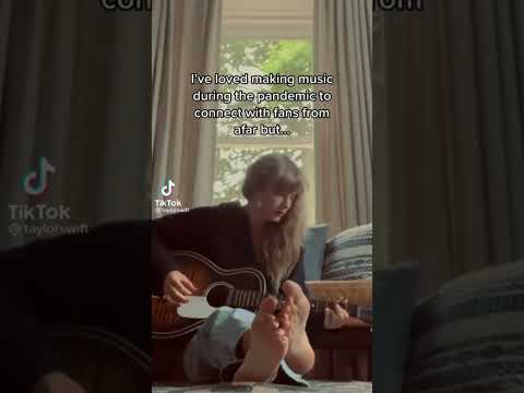 Taylor Swift Feet Showoff #taylorswift #feet #foot