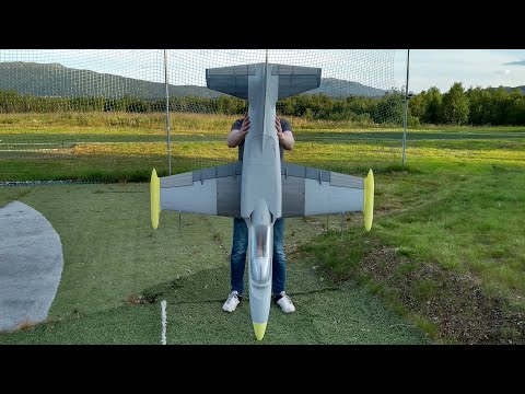 Extreme duration flight with my big 3D printed EL-39 jet - 10 minutes