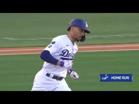 Mookie Betts Hits A Leadoff Home Run To Tie The Game | Dodgers vs. Astros (8/4/21)