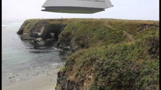 preview picture of video 'Huge UFO sighted over the Mendocino Coast - Stunning 14-second video!'