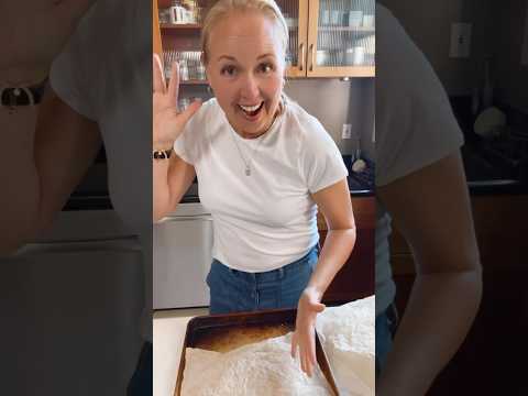 How to get your parchment paper to lay flat - House of Haas HACK!#kitchenhacks #cooking