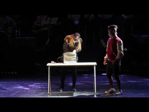 Rosenvilderevyen 2016  - Sitte her eller ta med?