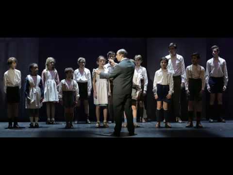 LES CHORISTES LE SPECTACLE MUSICAL