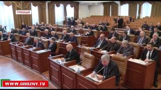 Министр МВД Чечни отчитался перед Парламентом о работе ведомства в прошлом году 