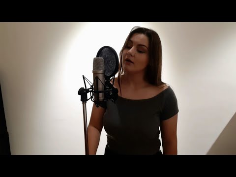 Klaudia Kowalik  #Hot16Challenge2