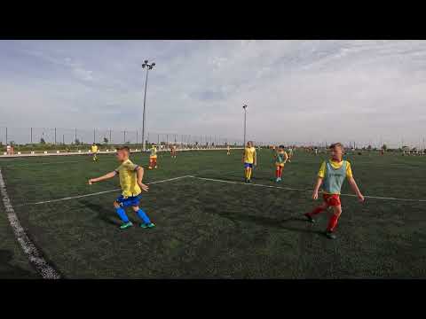 Meci antrenament Scoala de fotbal Toader vs Scoala de fotbal Targoviste