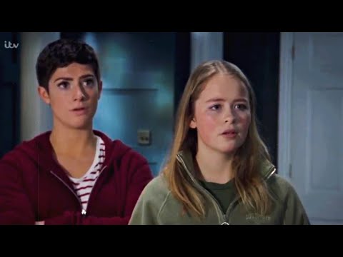 Liv Flaherty 14th January 2020 Part 2 - liv and vic catch aaron with a hookup
