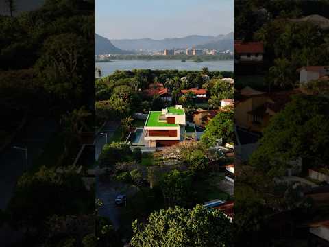 Vídeo: Casa em Condomínio Arouca em Barra da Tijuca