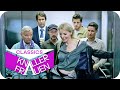 S X Im Fahrstuhl Knallerfrauen Mit Martina Hill