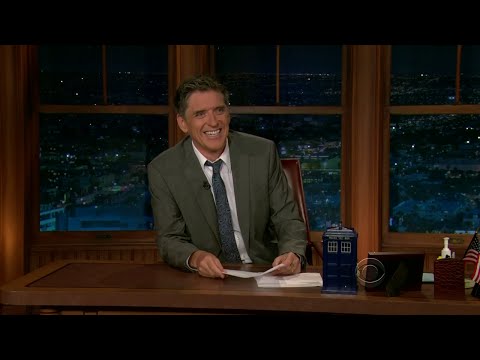 Late Late Show with Craig Ferguson 4/12/2011 Wynonna Judd, Ariel Tweto
