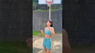 スポーツやってる女の子が1番エロい！谷間も #tiktok #shorts #short