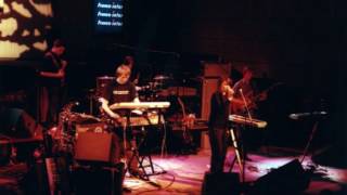 Broadcast - Paper Cuts (Black Session 4/5/2000)