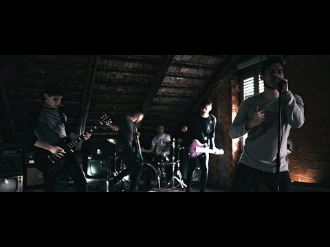 The Compromise - Days Are Gone (Official Music Video)