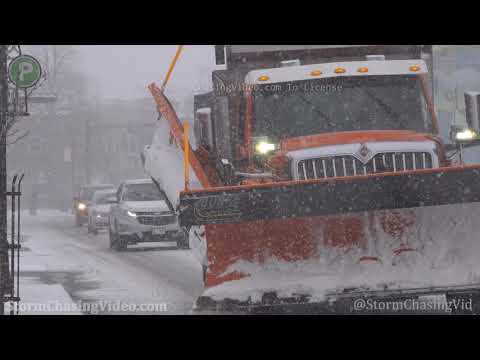 Heavy snow blankets southeastern Wisconsin - 2/16/2023