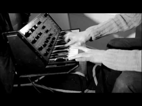 Thomas recording the MS-10 for the final part of Venus