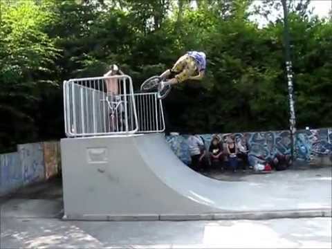 download lagu mp3 mp4 Martin Wulf, download lagu Martin Wulf gratis, unduh video klip Martin Wulf