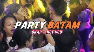 Download lagu LAGU PARTY VIRAL - SNAP - NOT YOU - PARTY BATAM || LOPEEZ LAMAHORA 2025 mp3