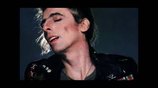 Alice Cooper -  Make That Money (Scrooge's Song)  - Zipper Catches Skin -  1982 -  Isolated Vocals