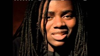 Tracy Chapman - &quot;New Beginning&quot; (Official Music Video)