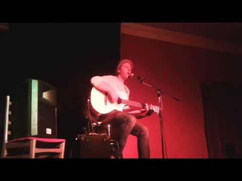 Schuld sind immer die anderen, Liedermacher Thomas Koppe