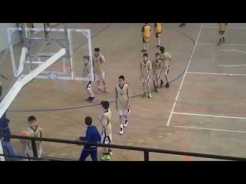 CB L´Hospitalet A - UE Mataro A  1er Cuarto