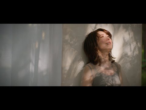 / 君の隣、太陽の下で