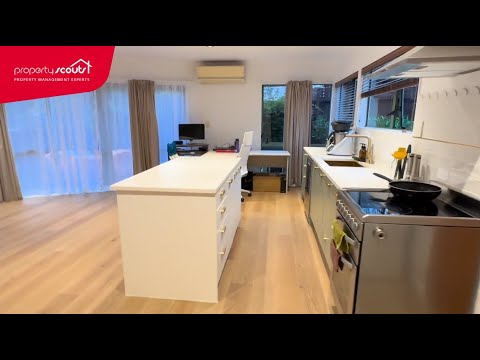 FOR RENT: 18A Houghton Street, Meadowbank, Auckland