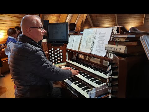 "Marsz żałobny" Tomasz Nidecki Chór Zalesie Dolne