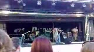 Fish - Hotel Hobbies - Hobble on the Cobbles 2007