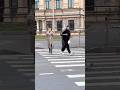 WALKING DANCE