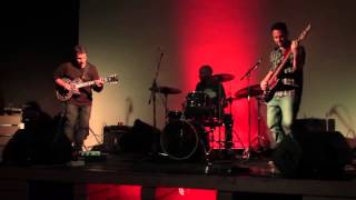 Tie Trio Presto - Live@Esc - Franco Ferguson Invasion