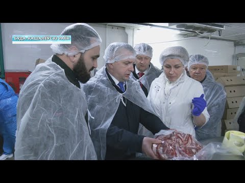 Иван Крупко рассмотрел вопрос расширения сырьевой базы частного предприятия в Буда-Кошелево видео