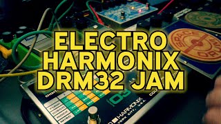 Video thumbnail for BEATBOX JAM WITH THE ELECTRO HARMONIX DRM32 by Electrohed
