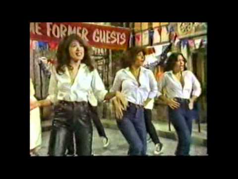 Sha Na Na ~With Guest Ronnie Spector and the Ronettes.AVI