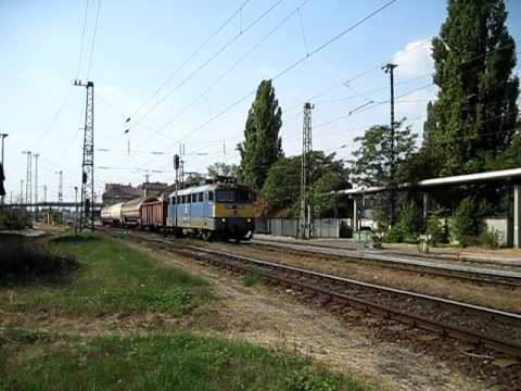 V43 1285 indul Pécsről tehervonattal 2009.09.28.