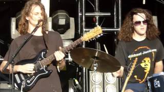 King Gizzard & The Lizard Wizard - The River + Wah Wah [Live at Splendour In The Grass 2016]