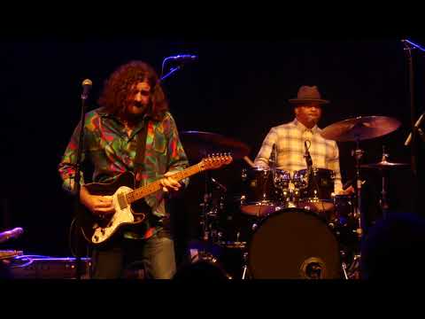 Tab Benoit 2021-10-27 Sellersville Theater "Power of the Pontchartrain"