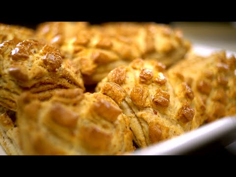 Borbás Marcsi szakácskönyve - Tepertős pogácsa (2019.11.17.)