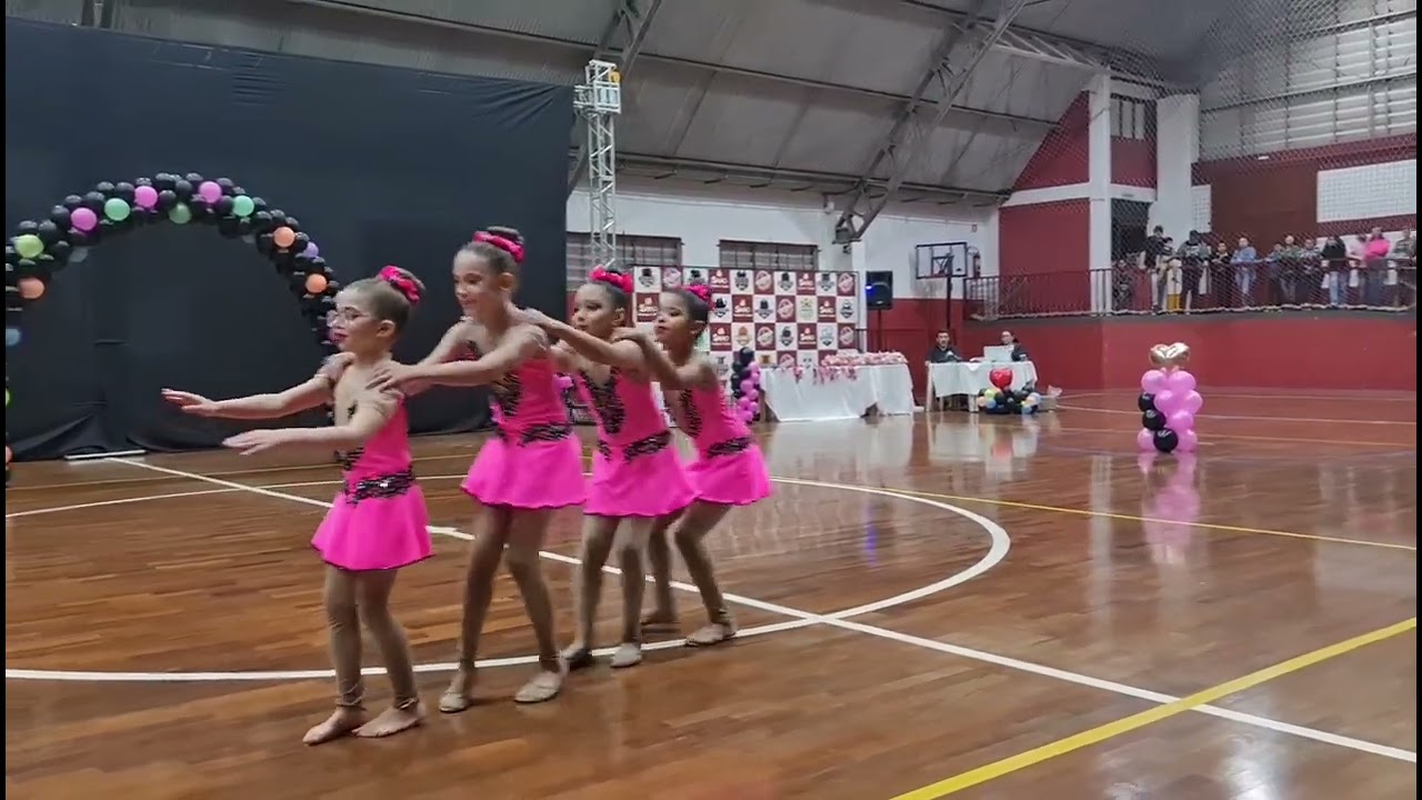 GINÁSTICA RÍTMICA - CONJUNTO 03 - Mãos livres