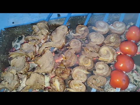 Mutindu ya nswalu ya kutula nsunga na musuni#butcher #reels #shortvideo #food #kebab #video#kebab 🍢