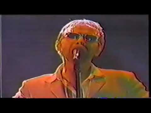 14  Dino Merlin - Ja Potpuno Trijezan Umirem Uzivo Live HQ audio Vjecna Vatra 1999