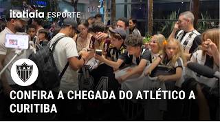 JOGADORES DO ATLÉTICO CHEGAM A CURITIBA PARA ENFRENTAR O CORITIBA E ATENDEM TORCEDORES NO HOTEL
