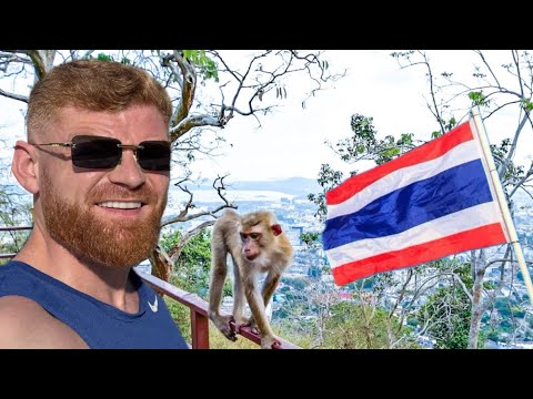 Climbing Monkey hill in Phuket 🐒🇹🇭