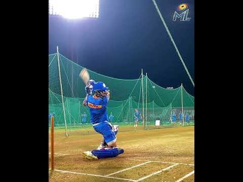 Hrithik Shokeen batting | Mumbai Indians