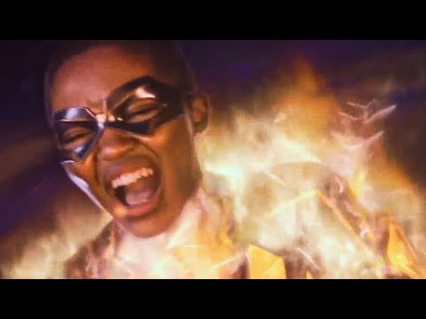 Black Lightning Jennifer Pierce explodes during the flight, ending scene (S04E04)