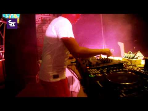 Dj Mou @ O Son Da Muralla XI