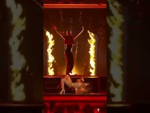 TIMO NUÑEZ CON GLORIA TREVI EN LOS LATIN AMERICAN MUSIC AWARDS