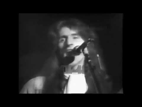 RUSH Live December 10, 1976 Capital Theater, Passaic, New Jersey