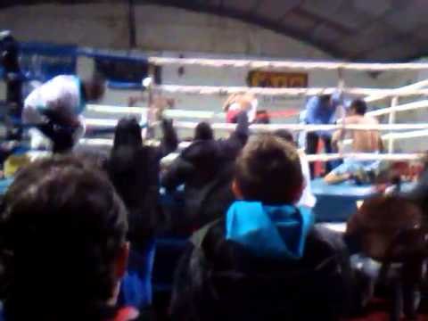 Diego luque ko en el 1er raund