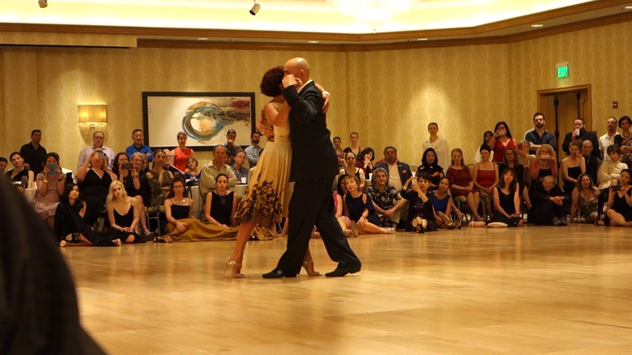 Alicia Pons and Daniel Arias dance a tango at 2017 Chicago Mini Tango Festival